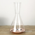 elegant wine glass decanter with gold plating bottom